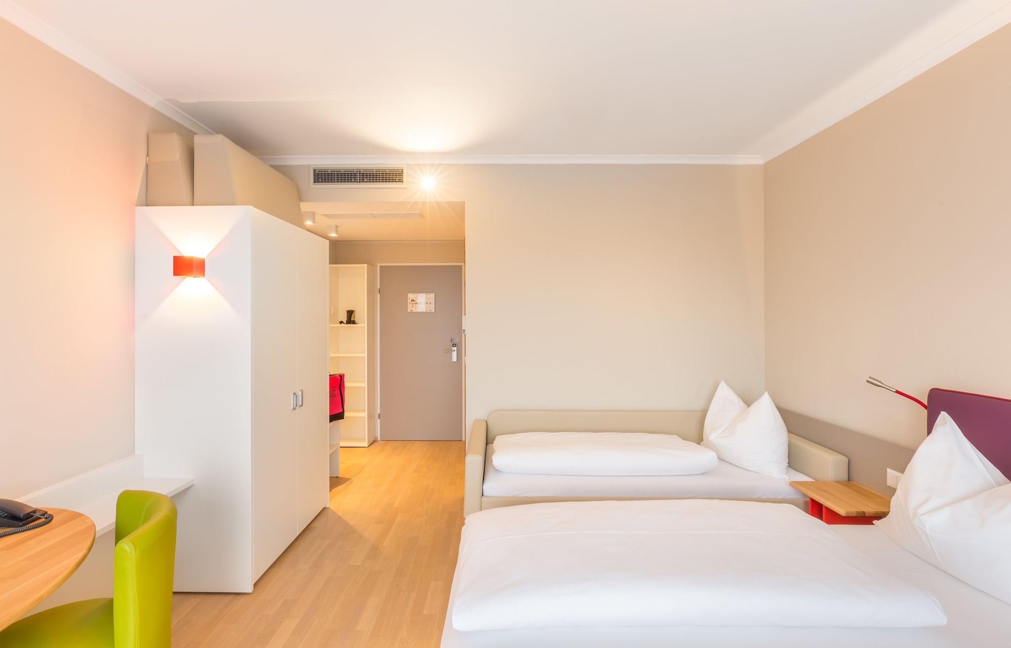 All In Red Thermenhotel لتزمانسبرغ المظهر الخارجي الصورة