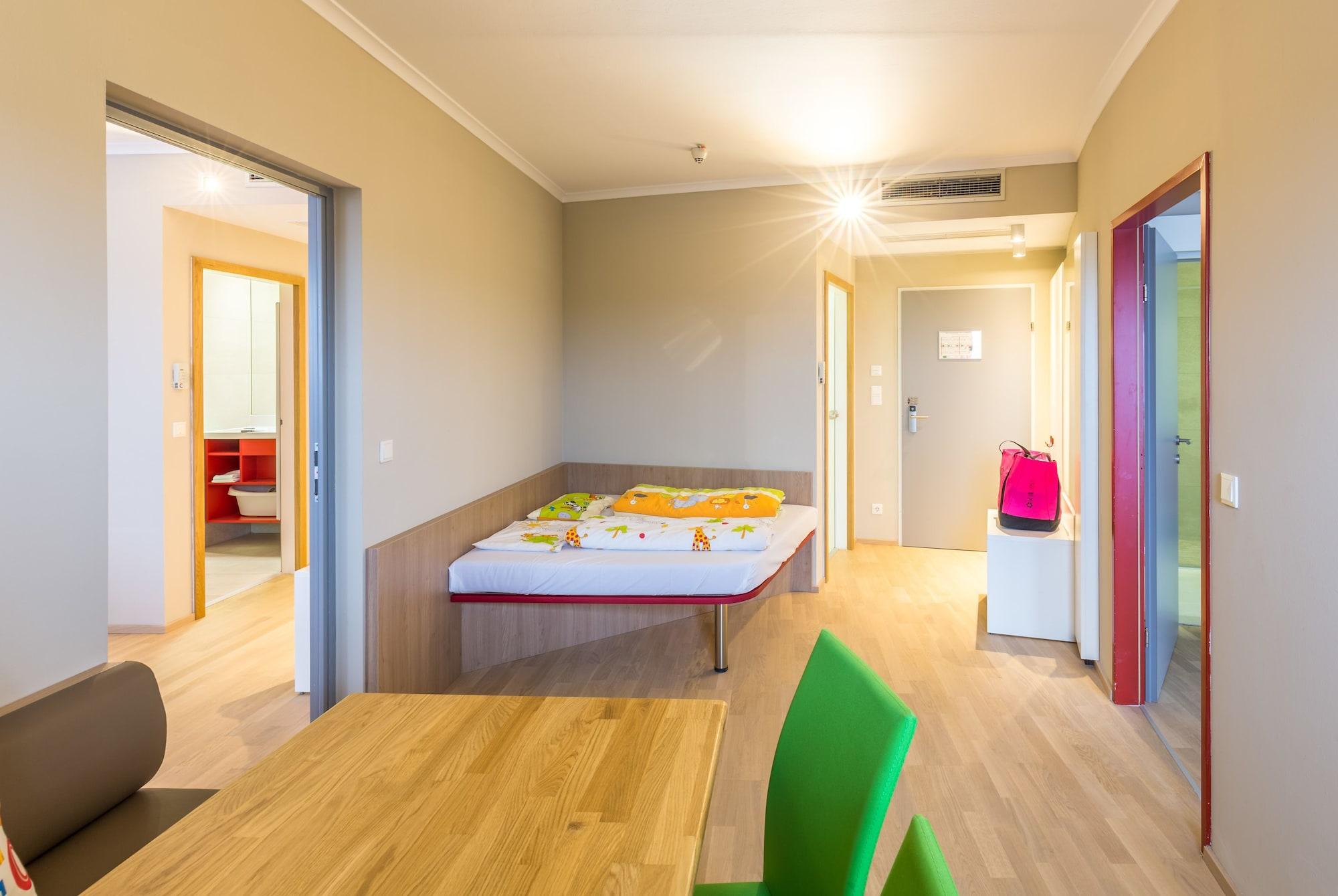 All In Red Thermenhotel لتزمانسبرغ المظهر الخارجي الصورة