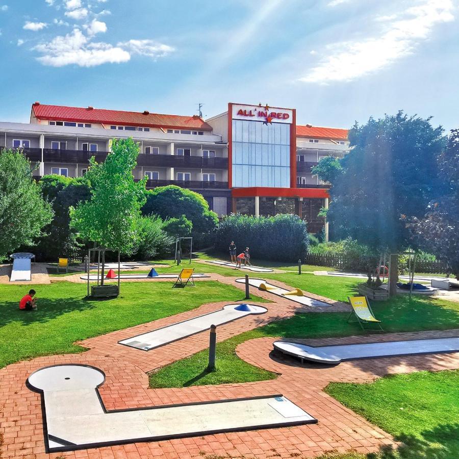 All In Red Thermenhotel لتزمانسبرغ المظهر الخارجي الصورة